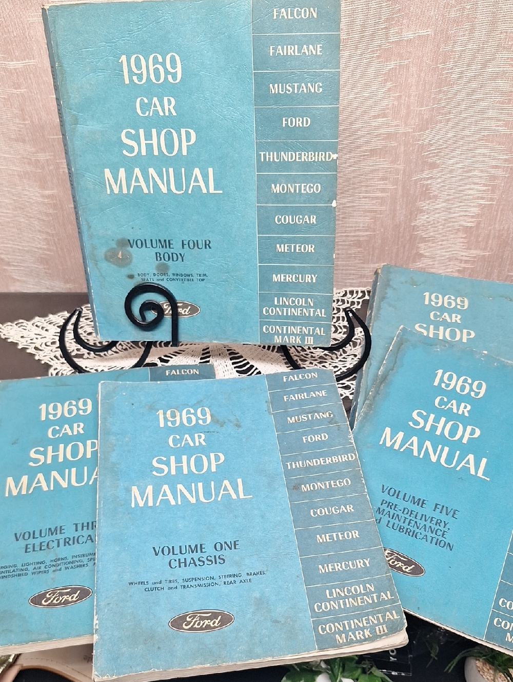 5 Ford 1969 Car Shop Manuals - Light Blue Covers